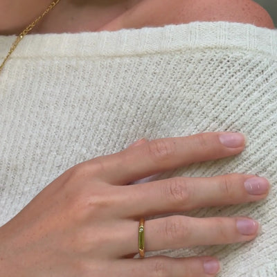 Solo Gold Ring